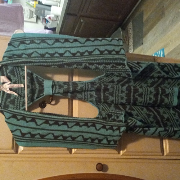Sleeveless cardigan, Derek heart brand,lg,mint green and black - Picture 1 of 2